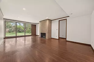 10614 Fairlane Dr, Houston, TX 77024 - Photo 7