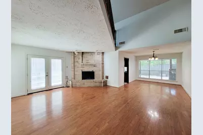 2030 Creek Valley Lane, Sugar Land, TX 77478 - Photo 15