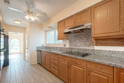 830 Kenforest, Missouri City, TX 77489 - Photo 23