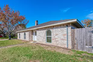 830 Kenforest, Missouri City, TX 77489 - Photo 5