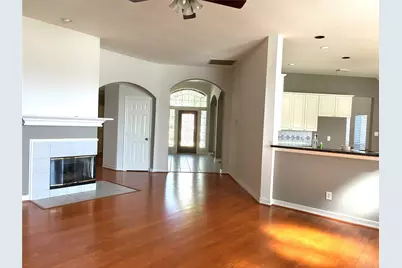 2203 Summer Bay Court, Sugar Land, TX 77478 - Photo 9