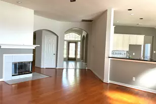 2203 Summer Bay Ct, Sugar Land, TX 77478 - Photo 9