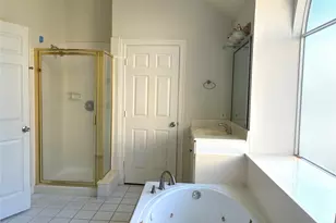 2203 Summer Bay Ct, Sugar Land, TX 77478 - Photo 13