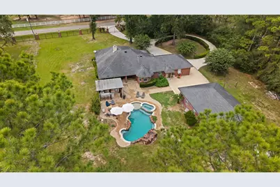 1702 Country Creek Court, Magnolia, TX 77354 - Photo 5