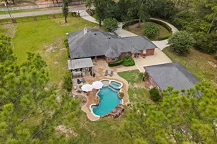 1702 Country Creek Ct, Magnolia, TX 77354 - Photo 5