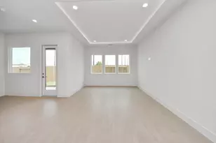 3003A Ventas Dr, Houston, TX 77047 - Photo 13