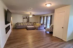 305 Hereford Rd, Brookshire, TX 77423 - Photo 5