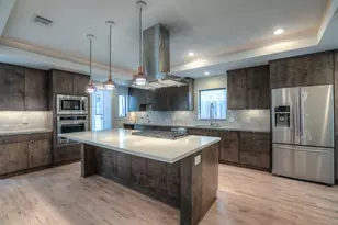 4127 Underwood St, Houston, TX 77025 - Photo 1