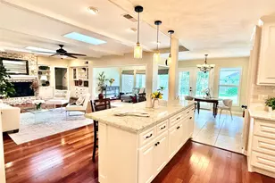 13511 Queensbury Ln, Houston, TX 77079 - Photo 17