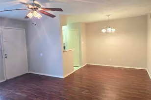 6200 Ranchester Dr, Houston, TX 77036 - Photo 3