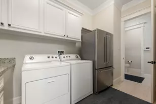 1639 Du Barry Ln, Houston, TX 77018 - Photo 21