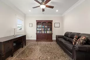 1639 Du Barry Ln, Houston, TX 77018 - Photo 23