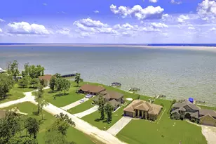 127 Bridgewater, Onalaska, TX 77360 - Photo 49