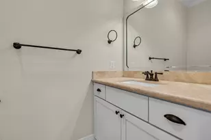 1423 Colorado St, Houston, TX 77007 - Photo 11