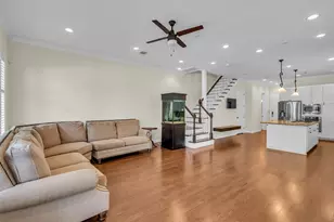 1423 Colorado St, Houston, TX 77007 - Photo 5