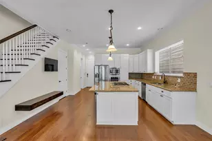 1423 Colorado St, Houston, TX 77007 - Photo 7