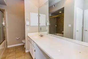 2400 McCue Rd, Houston, TX 77056 - Photo 9