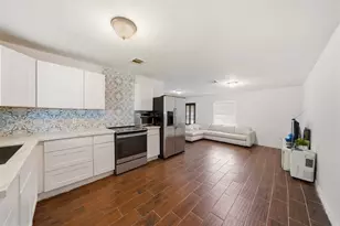 7511 Arnim St, Houston, TX 77087 - Photo 7