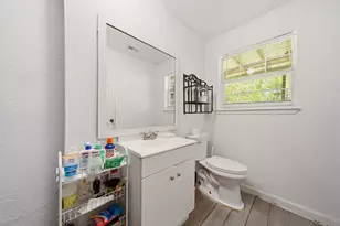 7511 Arnim St, Houston, TX 77087 - Photo 13