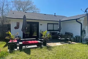907 Welsh Ave, College Station, TX 77840 - Photo 3