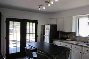 907 Welsh Ave, College Station, TX 77840 - Photo 11