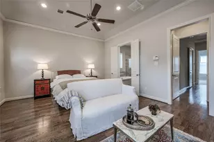 266 E 28th St, Houston, TX 77008 - Photo 13