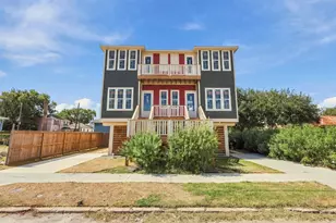 1201 28th St, Galveston, TX 77550 - Photo 1