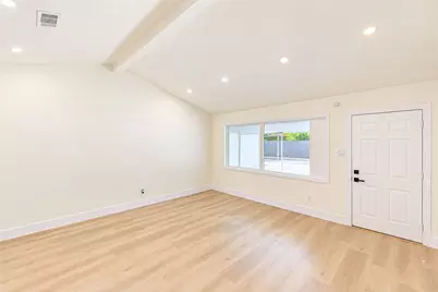 7623 Braes Meadow Drive, Houston, TX 77071 - Photo 19