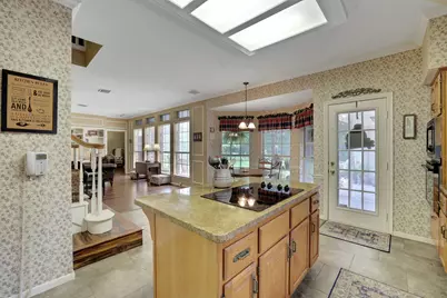 3926 Brook Shadow Drive Drive, Houston, TX 77345 - Photo 13