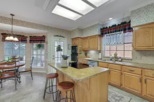 3926 Brook Shadow Dr Dr, Houston, TX 77345 - Photo 11