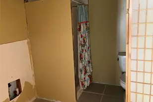 312 S Mechanic St, El Campo, TX 77437 - Photo 7