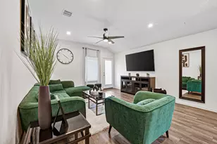 24318 Pebble Cres Ln, Spring, TX 77373 - Photo 9
