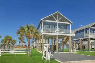 1079 Cedar Ln, Gilchrist, TX 77617 - Photo 27