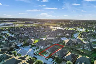 11119 Mineral Island Ln, Richmond, TX 77406 - Photo 3