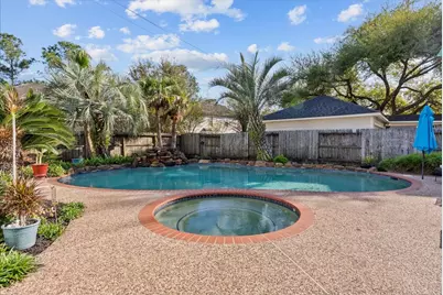 826 Prairie Brook Court, Houston, TX 77062 - Photo 41