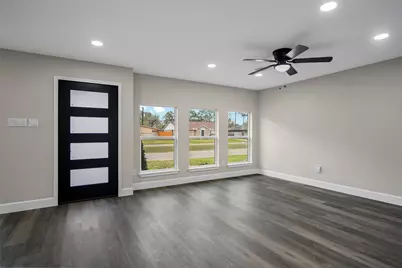 1917 Elmview Drive, Houston, TX 77080 - Photo 9