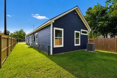 8403 Caddo Rd Street, Houston, TX 77078 - Photo 23