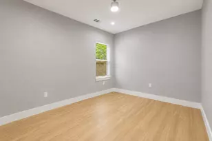 8403 Caddo Rd St, Houston, TX 77078 - Photo 9