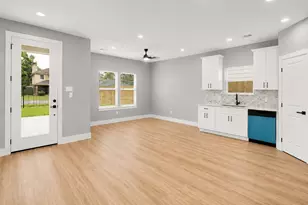 8403 Caddo Rd St, Houston, TX 77078 - Photo 5
