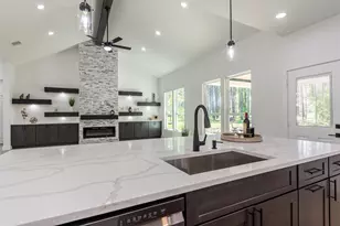 159 Rd 6613, Dayton, TX 77535 - Photo 19