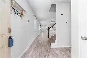 16451 Rosary Pea Pl, Conroe, TX 77385 - Photo 5