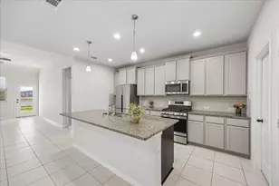 756 Lake Lacosta Dr, Katy, TX 77493 - Photo 9