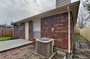 12234 Innisfall Cir, Tomball, TX 77377 - Photo 17