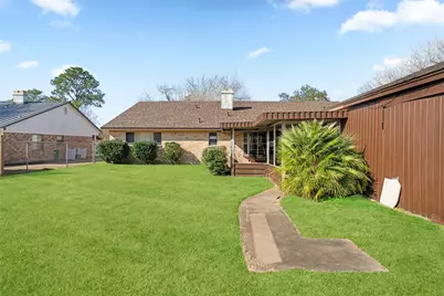 357 W Castle Harbour Drive, Friendswood, TX 77546 - Photo 25