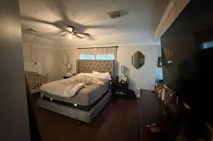 16122 Hidden Crest Dr, Houston, TX 77049 - Photo 9