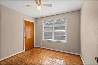 5532 Meadow Creek Lane, Houston, TX 77017 - Photo 15