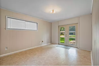 5532 Meadow Creek Lane, Houston, TX 77017 - Photo 11