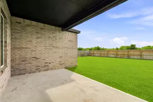 12102 Old Fashion Cir, Mont Belvieu, TX 77535 - Photo 19