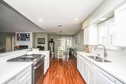13819 Ivymount Drive, Sugar Land, TX 77498 - Photo 17