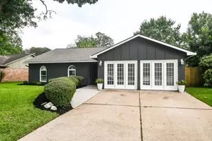 13819 Ivymount Dr, Sugar Land, TX 77498 - Photo 3
